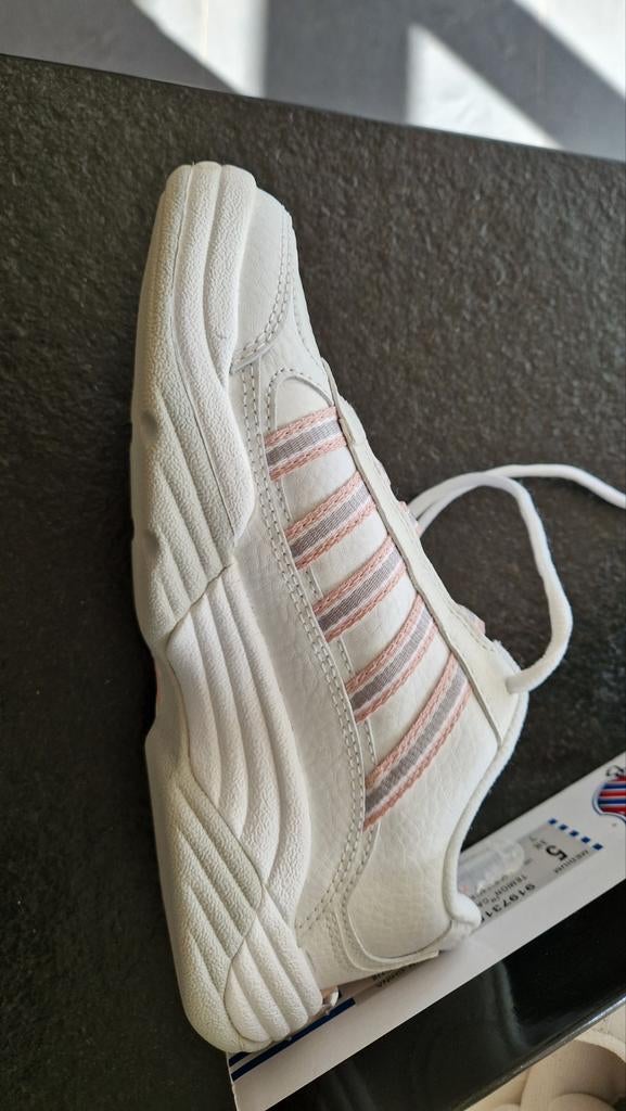 K-Swiss Indoor Tennisschoenen - Maat 38 - Nieuw, Ophalen of Verzenden