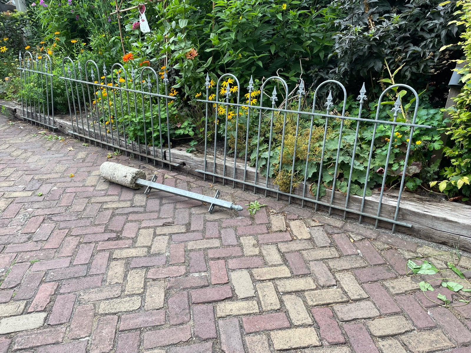 Smeedijzer sierhekwerk ruim 4,28 m., Ophalen, Zo goed als nieuw, IJzer, Sierhekwerk