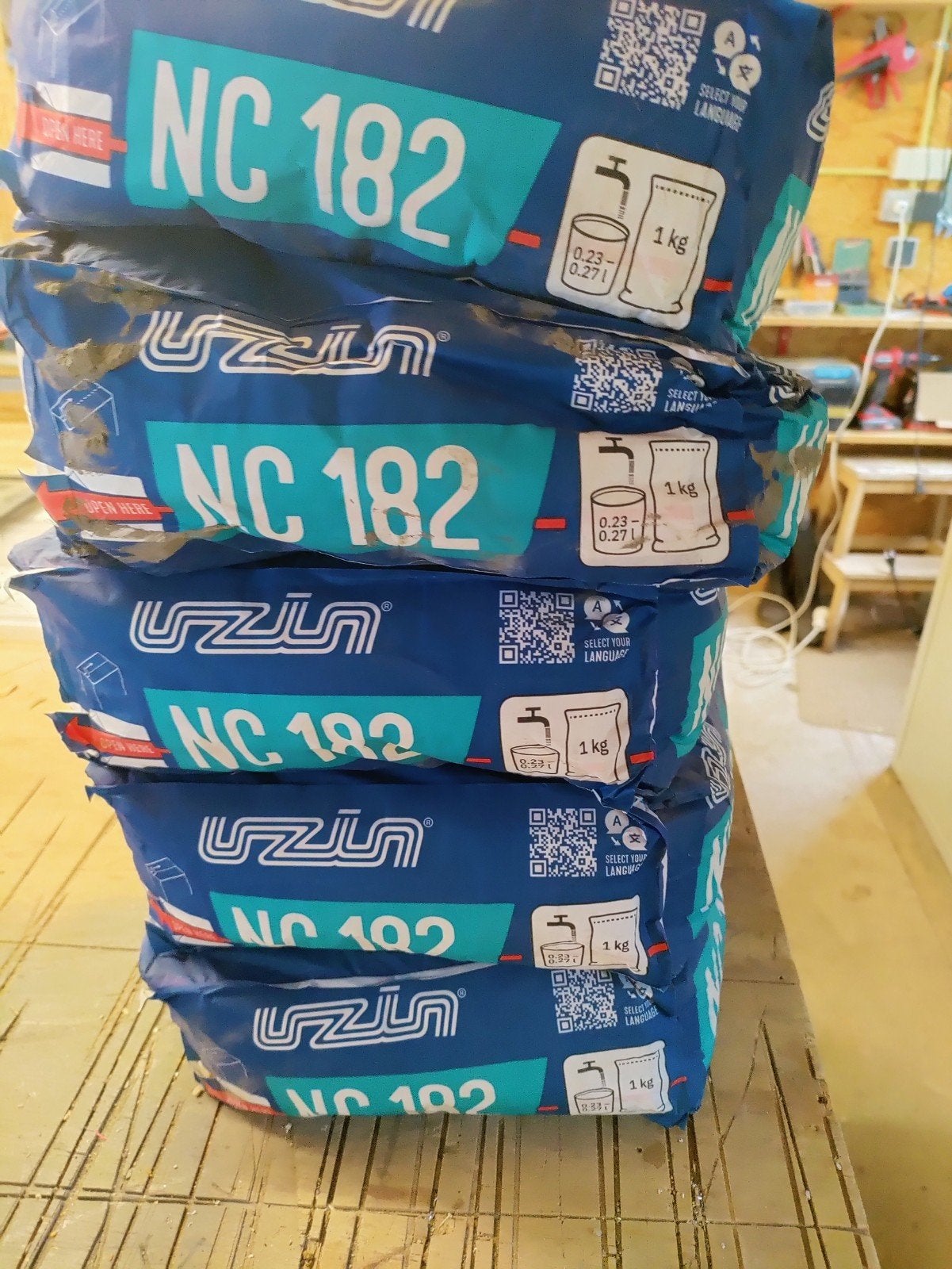 Uzin NC 182 egalisatiemortel - 5 zakken van 20kg, Ophalen