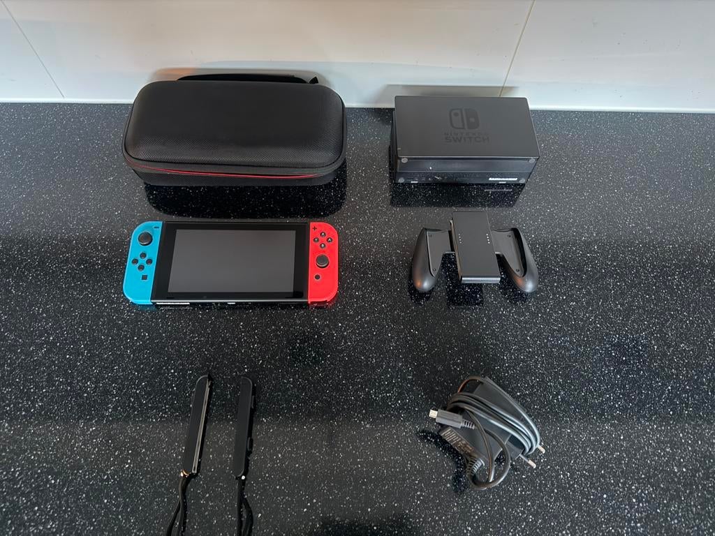 Nintendo Switch v2 | Compleet | Krasvrij | Accessoires, Spelcomputers en Games, Spelcomputers | Nintendo Switch, Switch 2019 Upgrade
