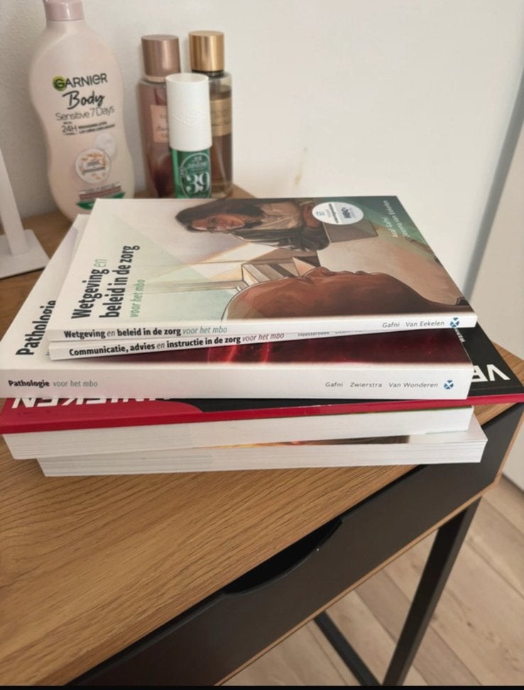 Boekenpakket mbo verpleegkune niveau 4, Boeken, Ophalen of Verzenden, Beta, Zo goed als nieuw, MBO