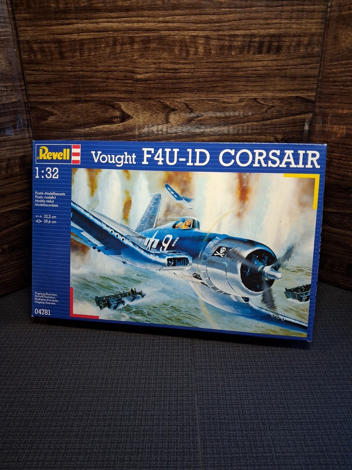 Revell Vought F4U-1D Corsair, Revell, Ophalen of Verzenden, Zo goed als nieuw, Groter dan 1:72
