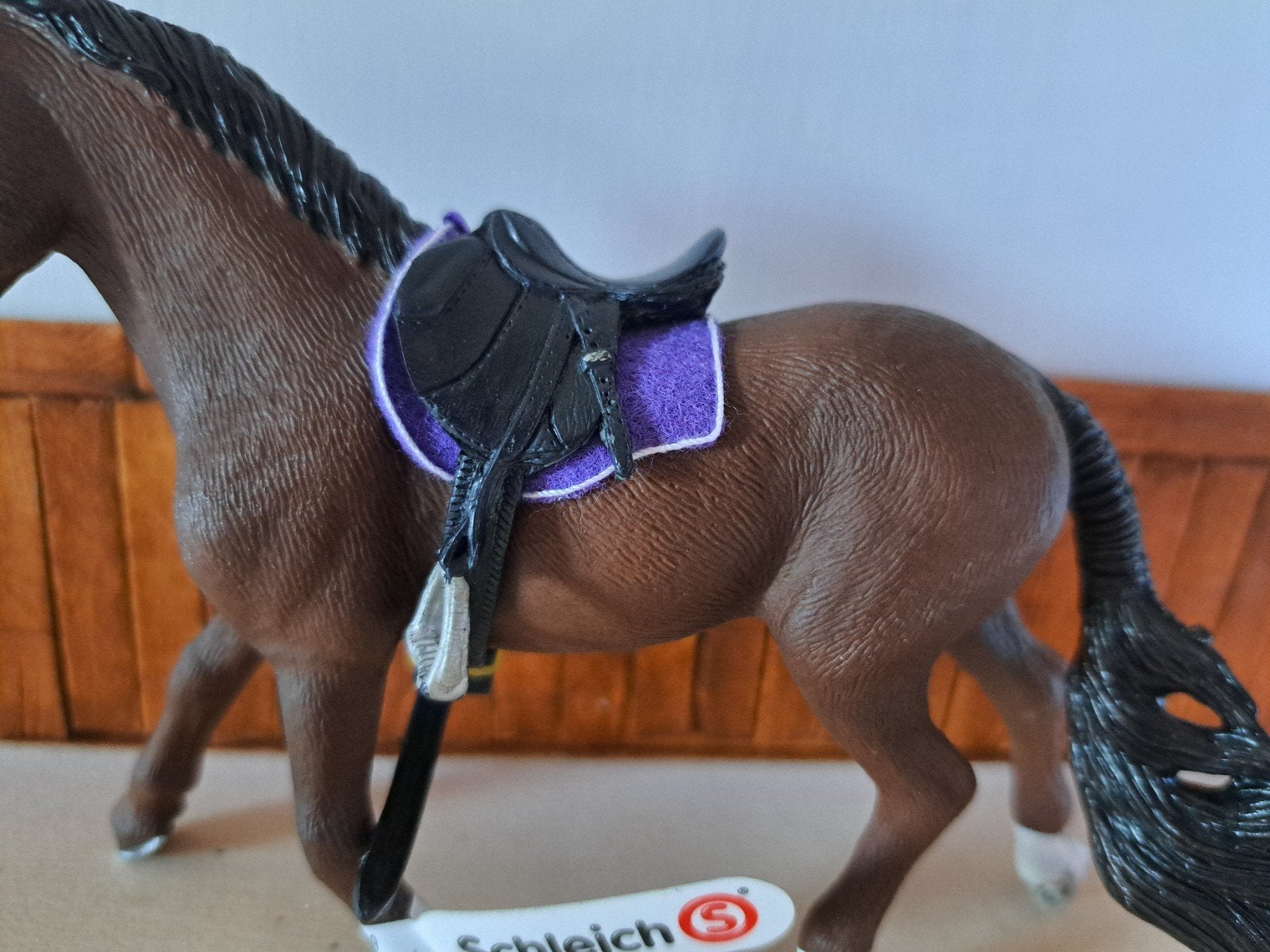 schleich zadel dekje paars, Ophalen of Verzenden, Zo goed als nieuw, Paard, Beeldje of Figuurtje