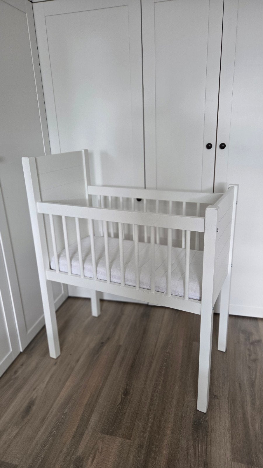 Wiegje Kidsmill Noa, Kinderen en Baby's, Babywiegjes en Ledikanten, Ophalen, Gebruikt, Wieg