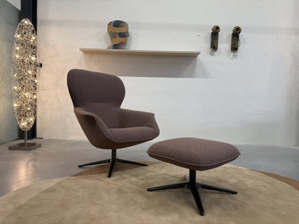 Nieuw Pode Flare draai fauteuil met poef stof design stoel, Huis en Inrichting, Fauteuils, Leolux, Info@leolux.nl, Nieuw, 75 tot 100 cm