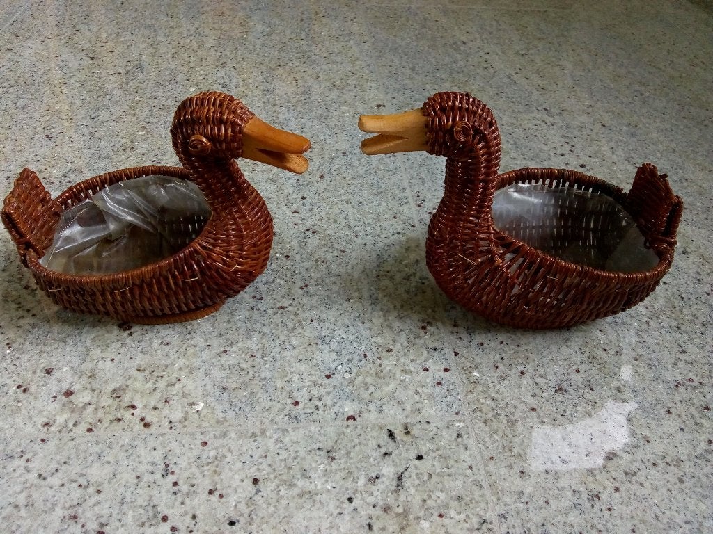 2 rieten eendjes, Hobby en Vrije tijd, Ophalen of Verzenden, Gebruikt