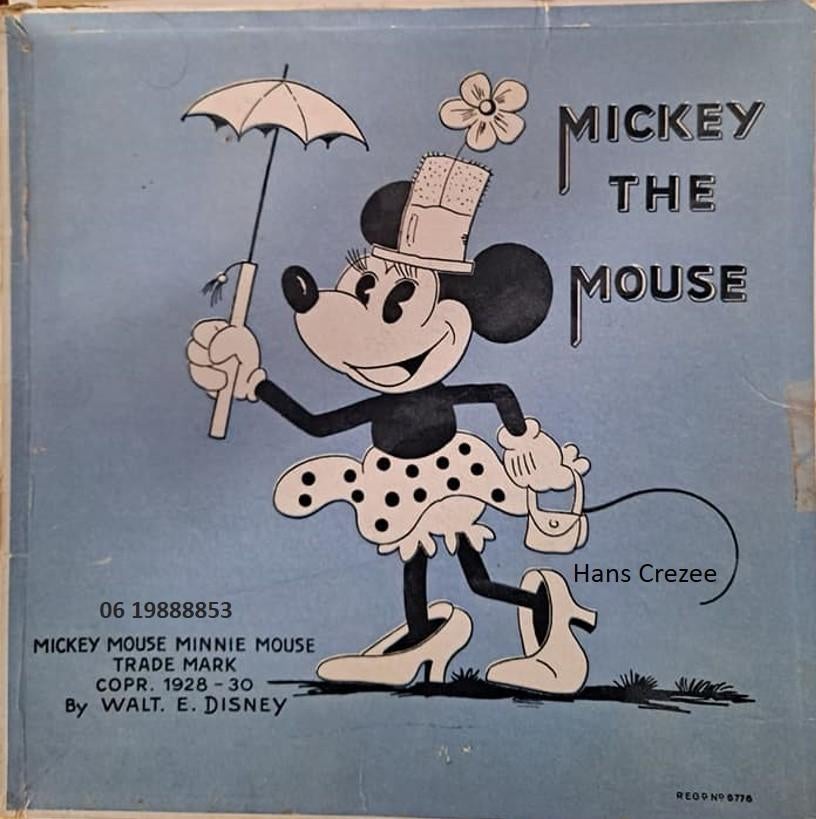 ik zoek oud antiek Disney Mickey Mouse zakdoek 1930 jaren 30, Verzamelen, Ophalen of Verzenden, Mickey Mouse, Gebruikt, Kleding of Textiel