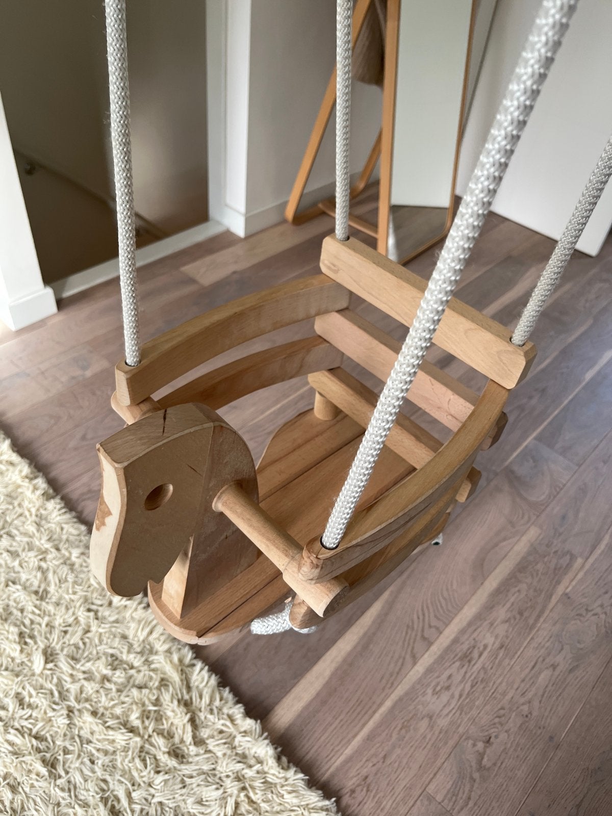 Houten schommel paard voor baby's en peuters, Kinderen en Baby's, Ophalen, Zo goed als nieuw, Schommel