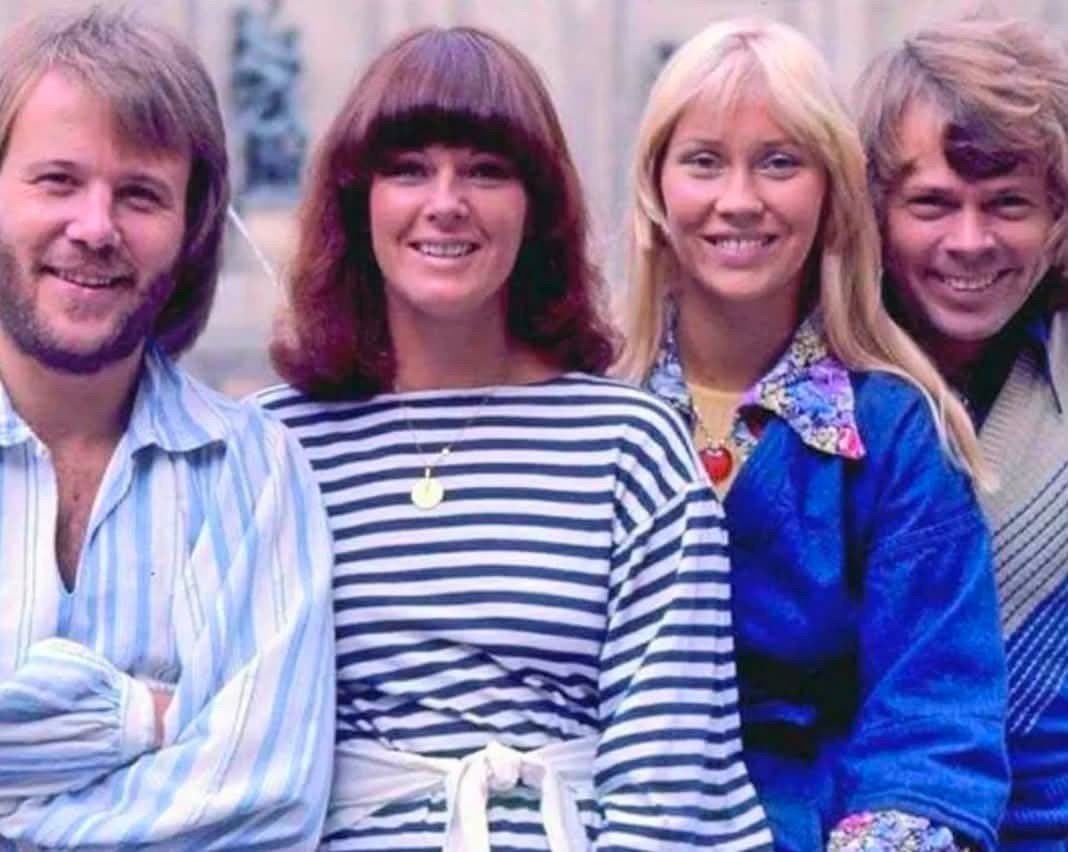 Gezocht: Abba!, Ophalen of Verzenden, Gebruikt, Boek, Tijdschrift of Artikel