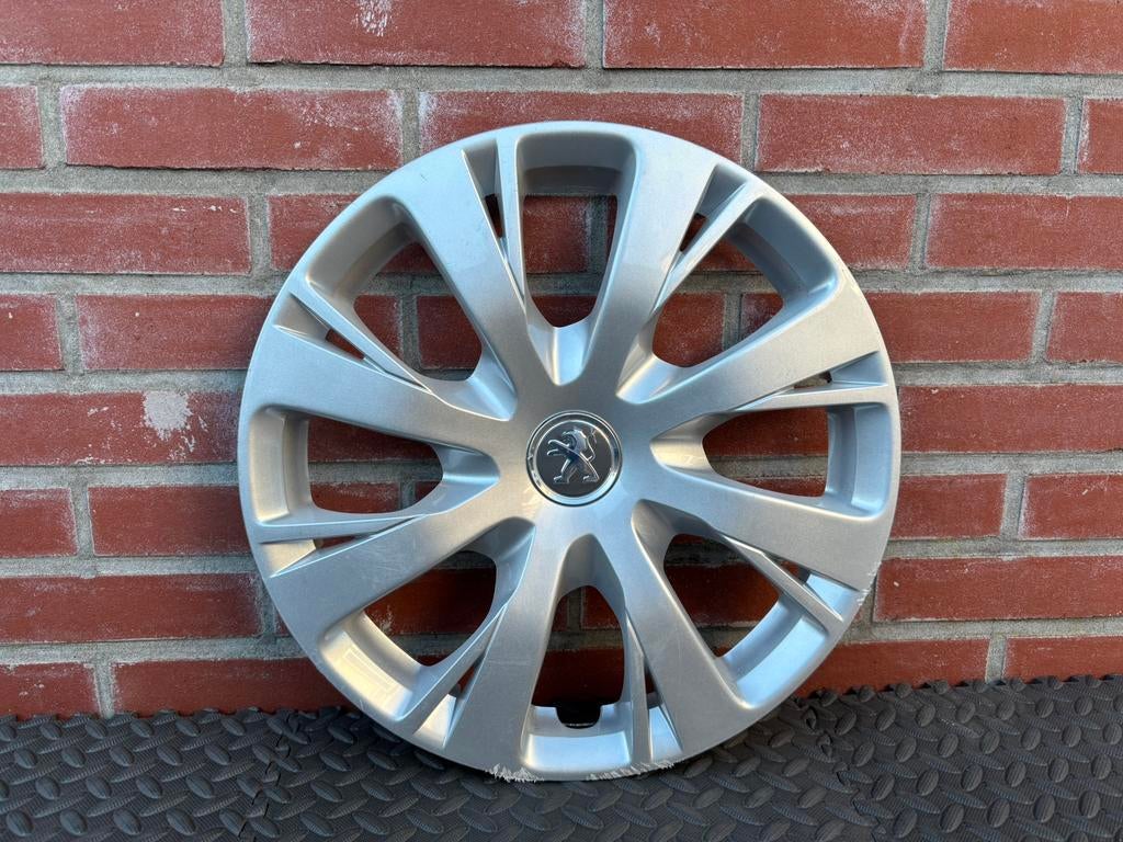 1 originele Peugeot 208 wieldop 15 inch, Auto diversen, Wieldoppen, Gebruikt, Ophalen of Verzenden