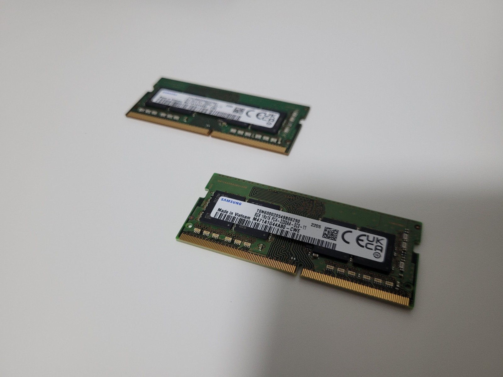 x2 Samsung DDR4 8GB RAM (16GB Totaal), Computers en Software, RAM geheugen, Ophalen, DDR4, Zo goed als nieuw, Desktop