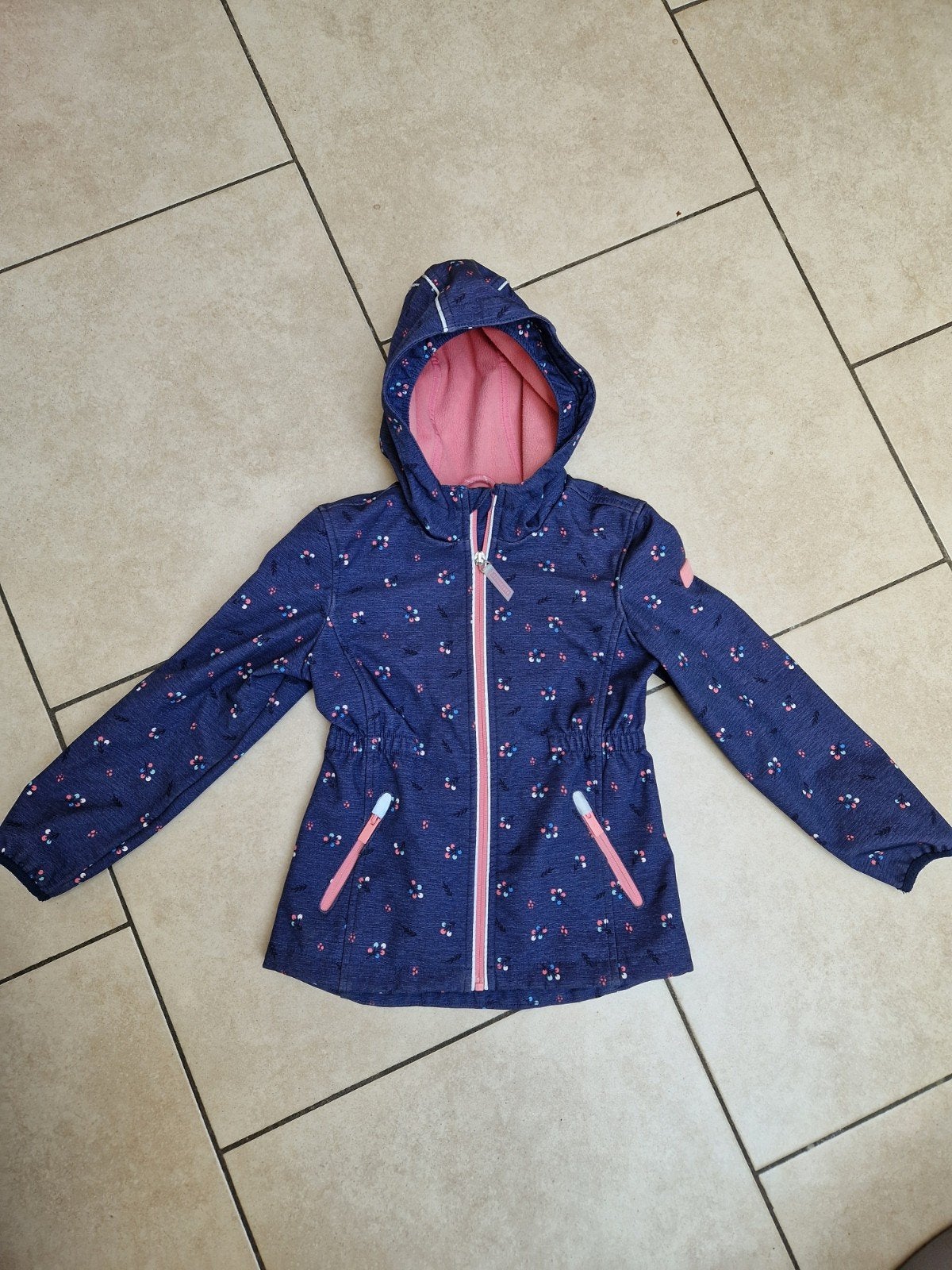 Northville softshell jas maat 128, Ophalen, Meisje, Zo goed als nieuw, Northville