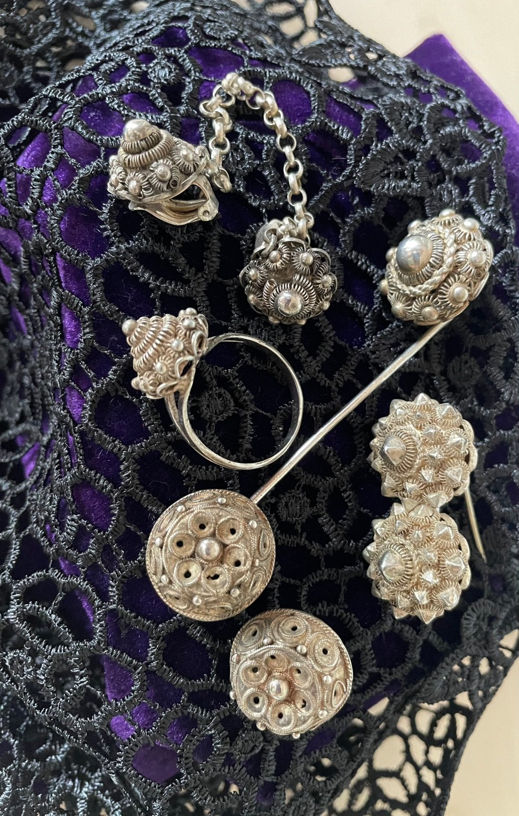 Antieke Zeeuwse zilveren sieraden, Ophalen of Verzenden, Gebruikt, Zilver, Zilver