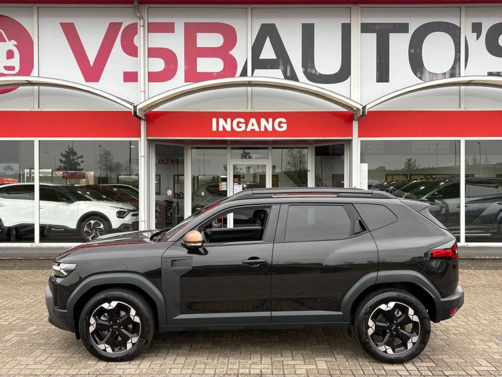 Dacia DUSTER 1.6 HYBRID 140 EXTREME AUT. LED NAVI CAMERA CAR, Automaat, Gebruikt, Zwart, Leder