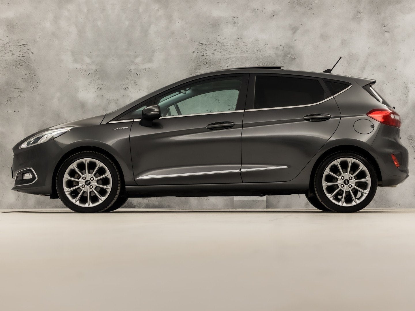 Ford Fiesta 1.0 EcoBoost Vignale Titanium Sport (PANORAMADAK, Voorwielaandrijving, 12 maanden, 101 pk, Gebruikt