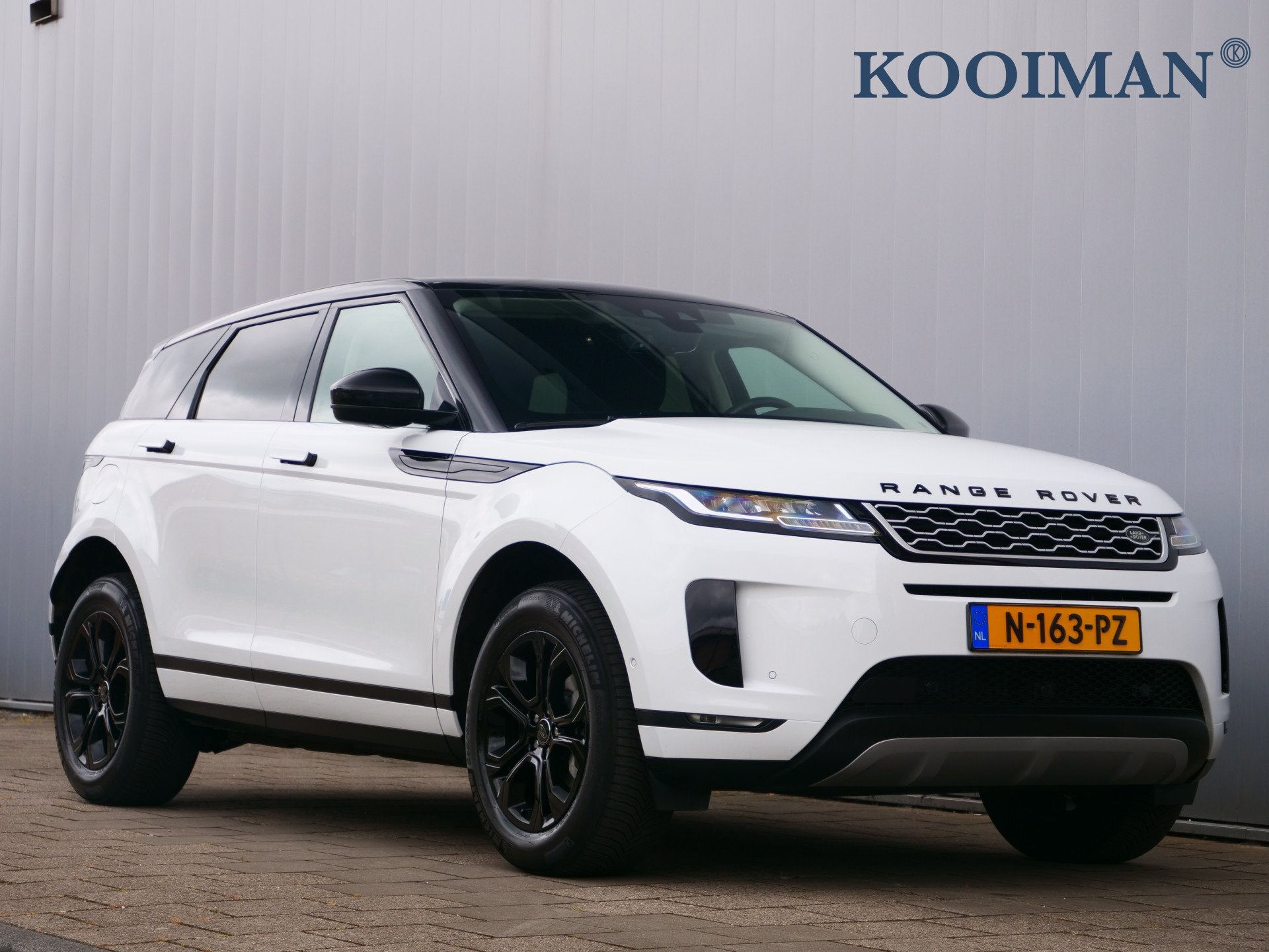 Land Rover Range Rover Evoque 1.5 P300e AWD 309 Pk Automaat, 309 pk, Stof, Wit, Plug-in hybride