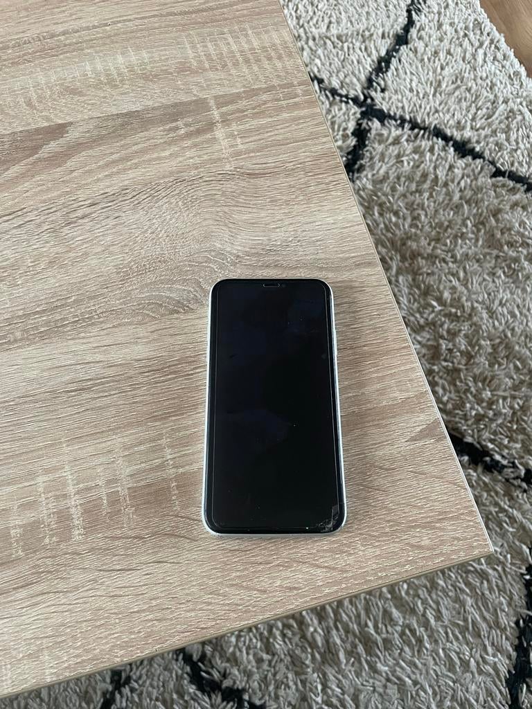 iPhone XR - Goedkoop!, Telecommunicatie, Mobiele telefoons | Apple iPhone, Ophalen, Gebruikt, Wit, IPhone XR