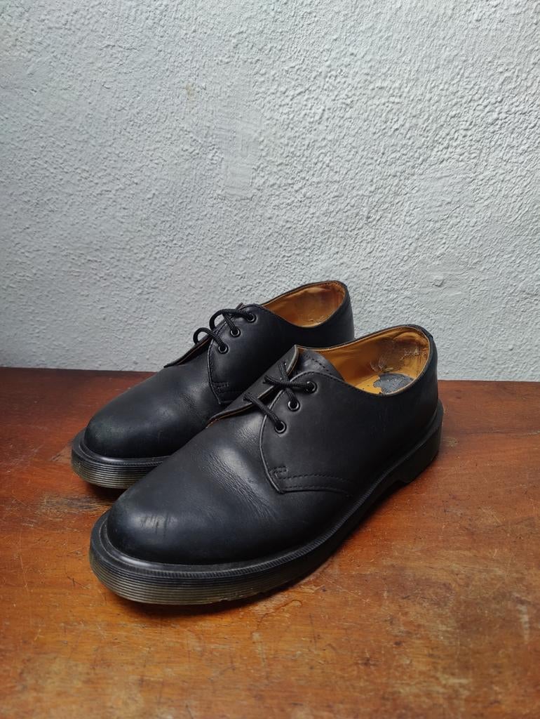 Dr. Martens Lage Zwarte Leren Schoenen maat 40, Kleding | Heren, Schoenen, Zwart, Ophalen of Verzenden, Gedragen, Veterschoenen