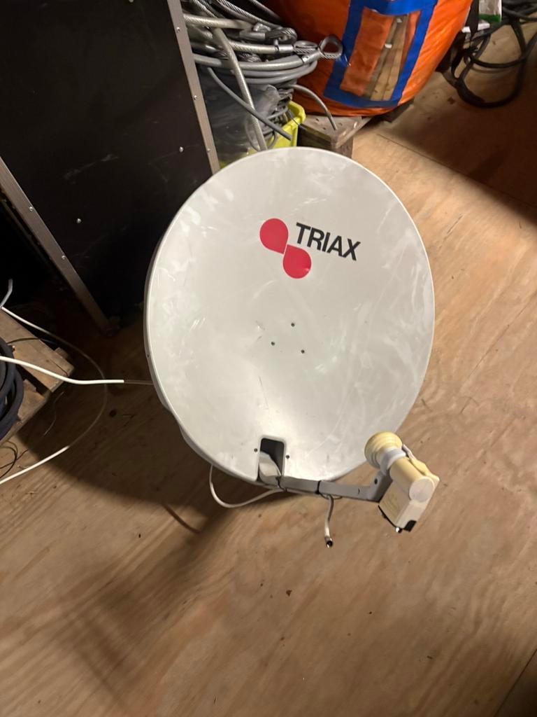 Triax schotel incl kop, Gebruikt, Triax, (Schotel)antenne, Nvt