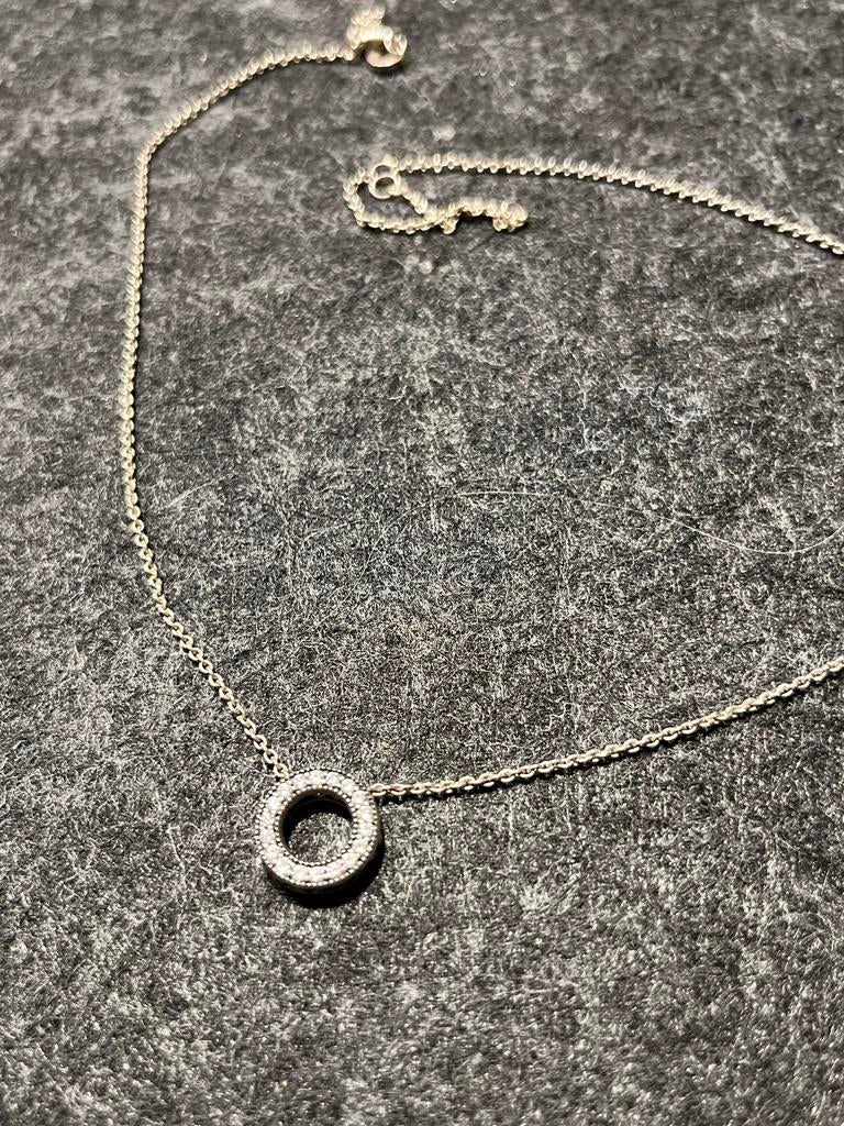 Pandora Sparkling Circle Necklace, Ophalen of Verzenden, Zo goed als nieuw, Zilver, Met strass