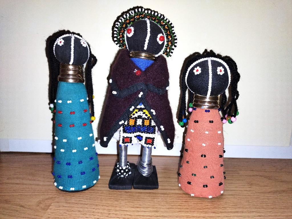 Ndebele set van 3 beeldjes ZULU / Zuid-Afrikaanse kunst, Ophalen of Verzenden