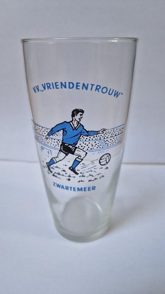 Voetbalglas VV Vriendentrouw Zwartemeer, Verzamelen, Ophalen, Gebruikt, Overige binnenlandse clubs, Overige typen