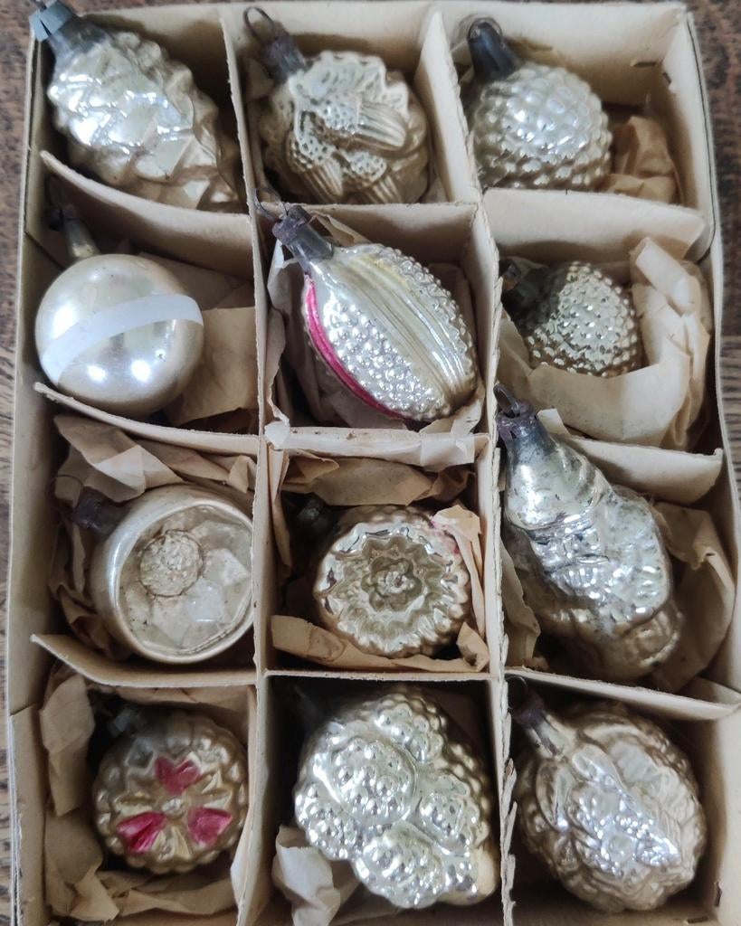 Doosje antieke kerstballen, Diversen, Kerst, Ophalen of Verzenden