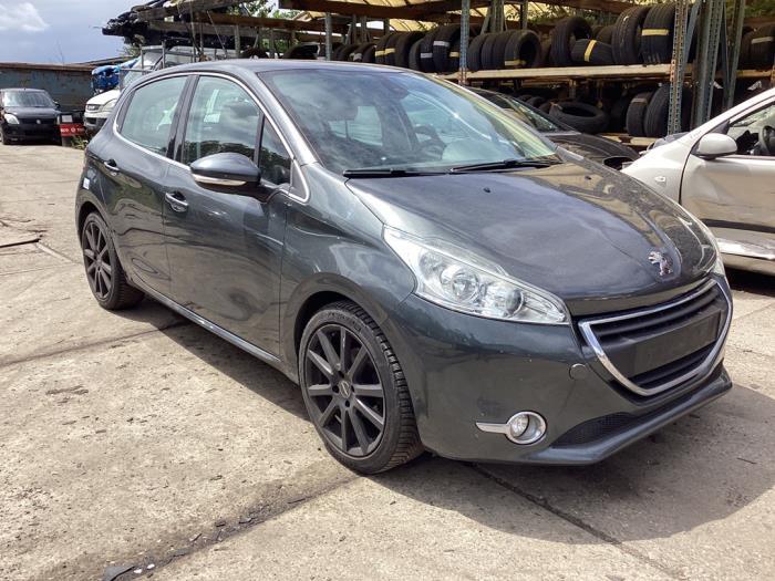 Subframe van een Peugeot 208, Gebruikt, -, -, Ophalen of Verzenden