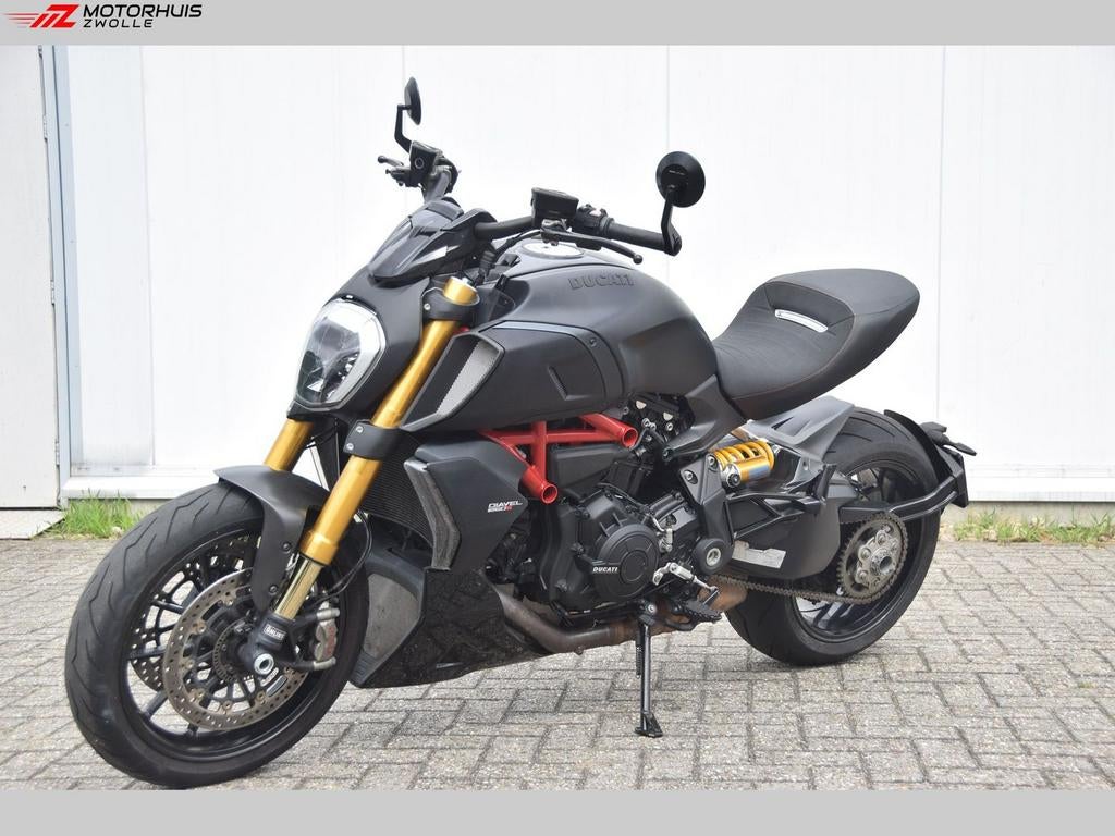 Ducati Diavel 1260 S  (bj 2019), DUCATI, 2 cilinders, Motorrijbewijs A, Bedrijf