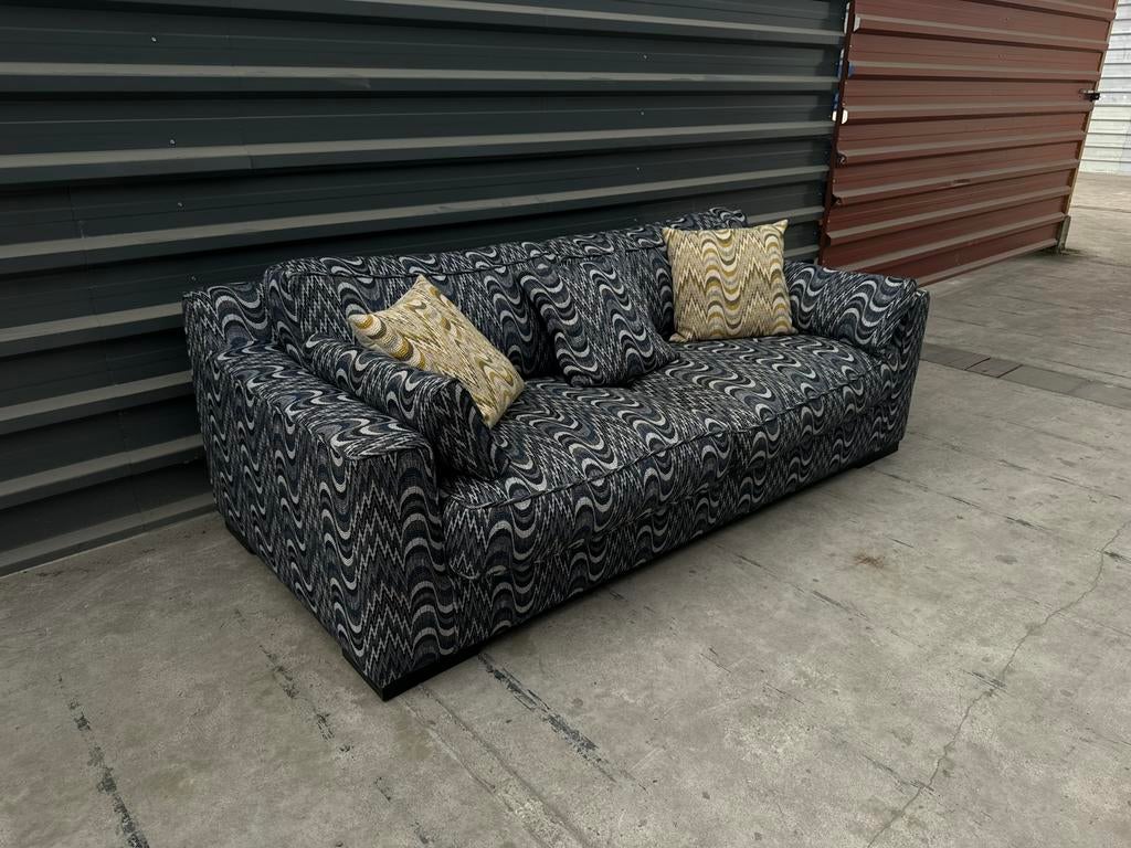 Designbank Versmissen | Exclusief Dedar Stof | Missoni Style, Huis en Inrichting, Banken | Bankstellen, Mijnsherenweg, Versmissen