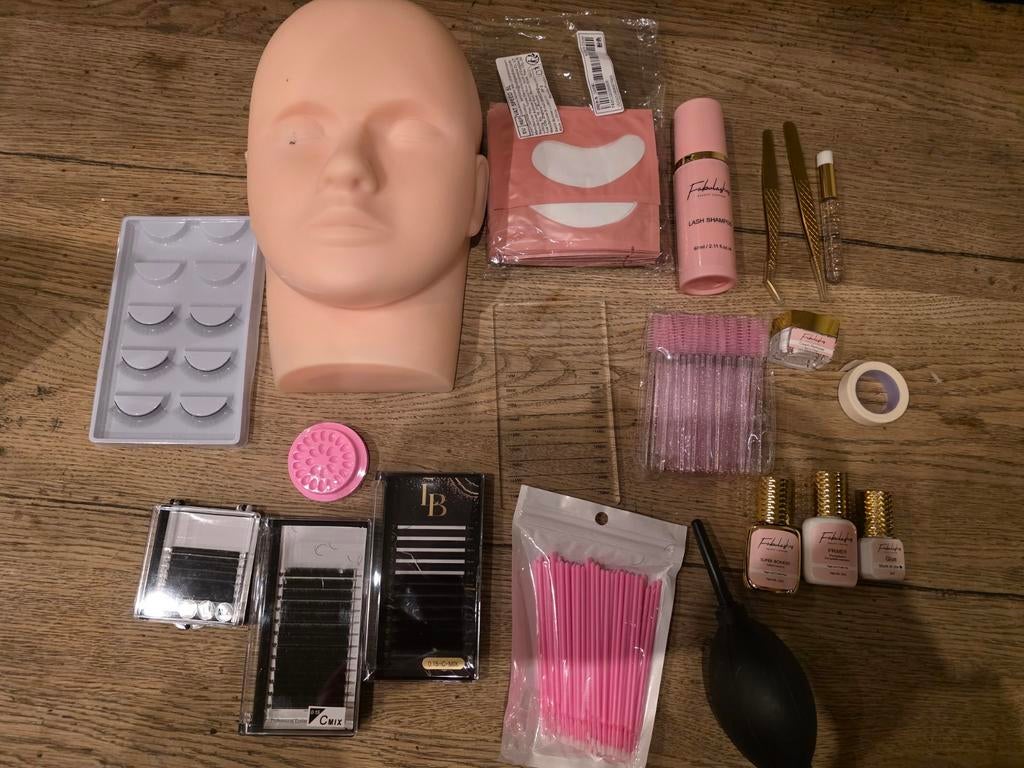 Wimperextensions Starterspakket twv €219 voor €150, Ogen, Zwart, Nieuw, Ophalen of Verzenden