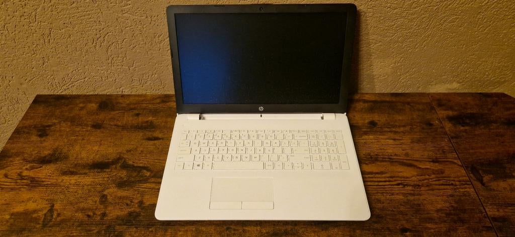 Partij van 5 laptops aangeboden, Gebruikt, 2 tot 3 Ghz, PCmeneer, 8 GB