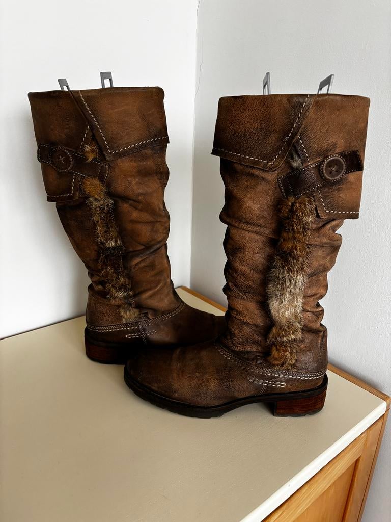 Prachtige winterlaarzen Manas design maat 41, Kleding | Dames, Schoenen, Ophalen of Verzenden, Zo goed als nieuw, Bruin, Hoge laarzen