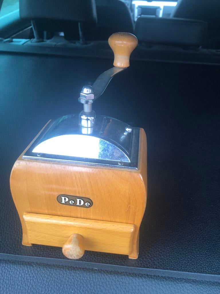 Oud koffie moelen, Ophalen of Verzenden