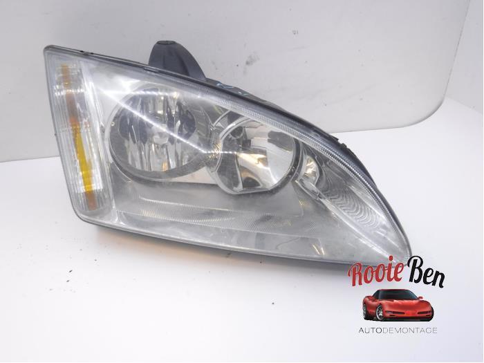 Koplamp rechts van een Ford Focus, Auto-onderdelen, Gebruikt, -, -, Ophalen of Verzenden