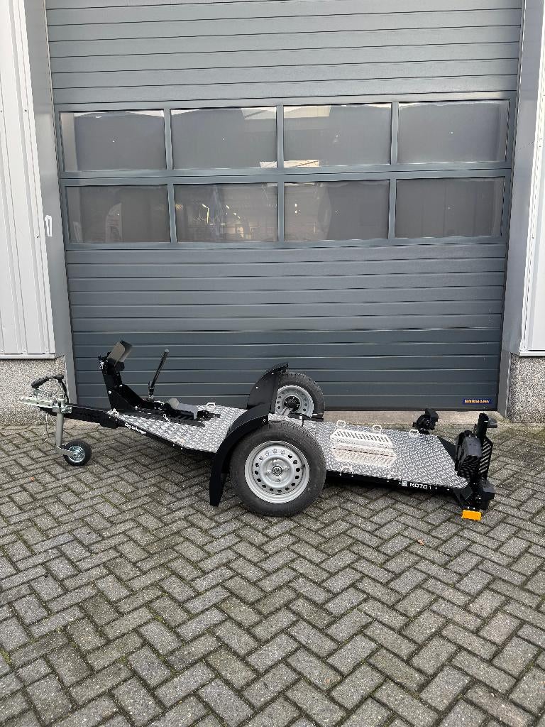 Motortrailer verlaagbaar/afzinkbaar -1 motor– Reserveer snel, Ophalen of Verzenden, Nieuw