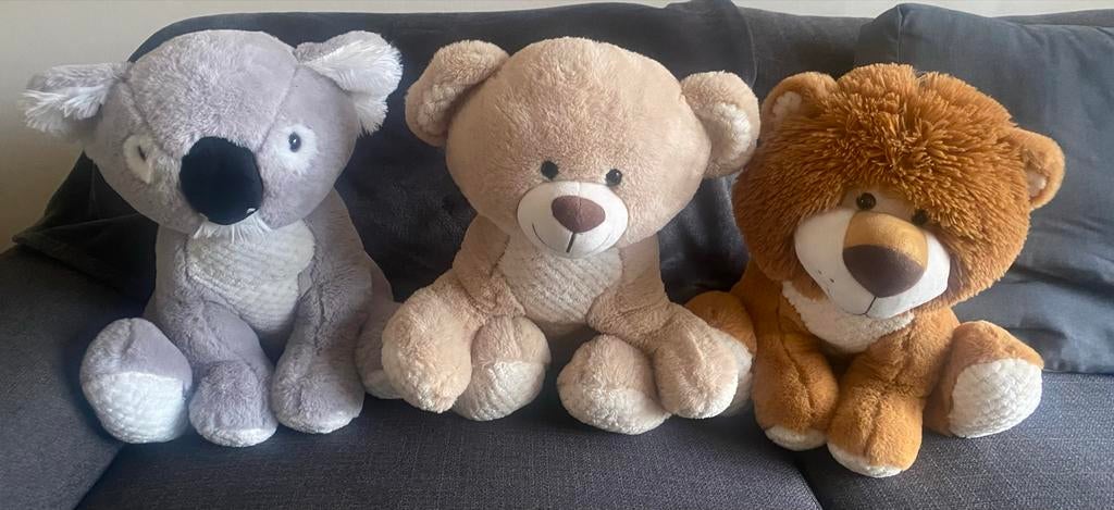 Luxe Knuffels - Leeuw, Beer & Koala - 40cm, Kinderen en Baby's, Speelgoed | Knuffels en Pluche, Ophalen of Verzenden, Zo goed als nieuw
