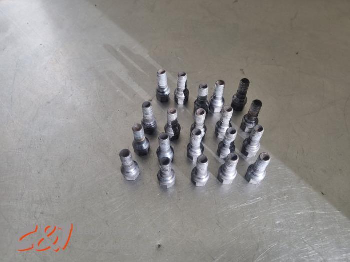 Wielbouten set van een Opel Combo, Gebruikt, -, -, Opel