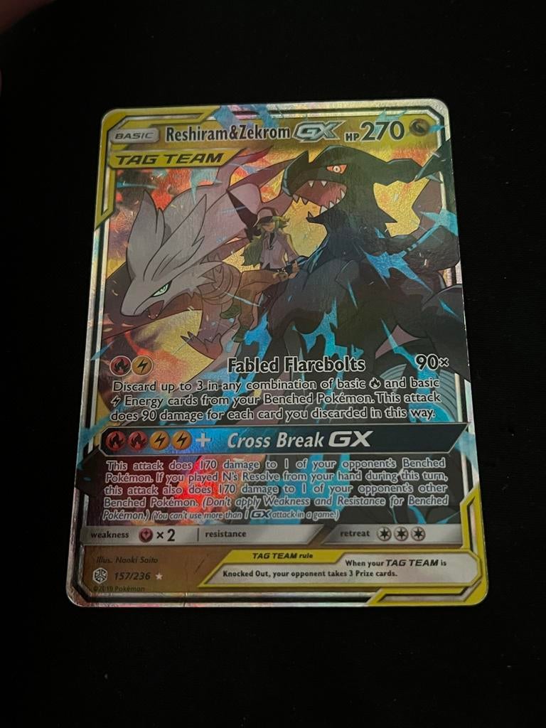 Reshiram & Zekrom GX - Cosmic Eclipse 157/236 GD, Ophalen of Verzenden, Zo goed als nieuw, Losse kaart, Foil