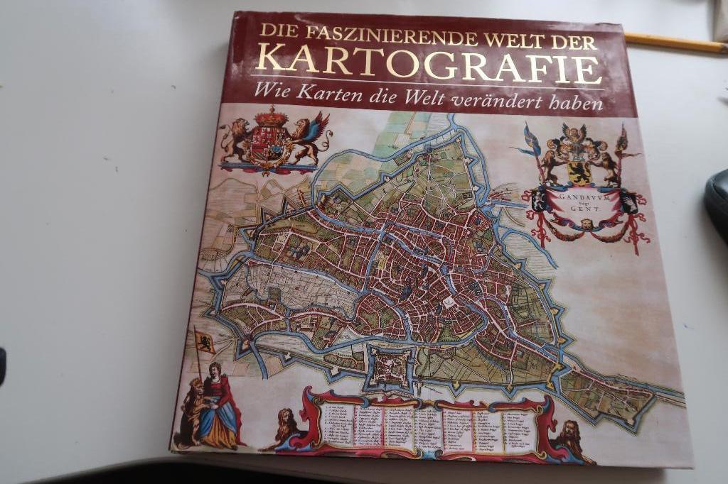 atlas-Kartografie,faszinier welt Kartografie, J. Clark-2005, Gelezen, Ophalen of Verzenden, Landkaart, 1800 tot 2000