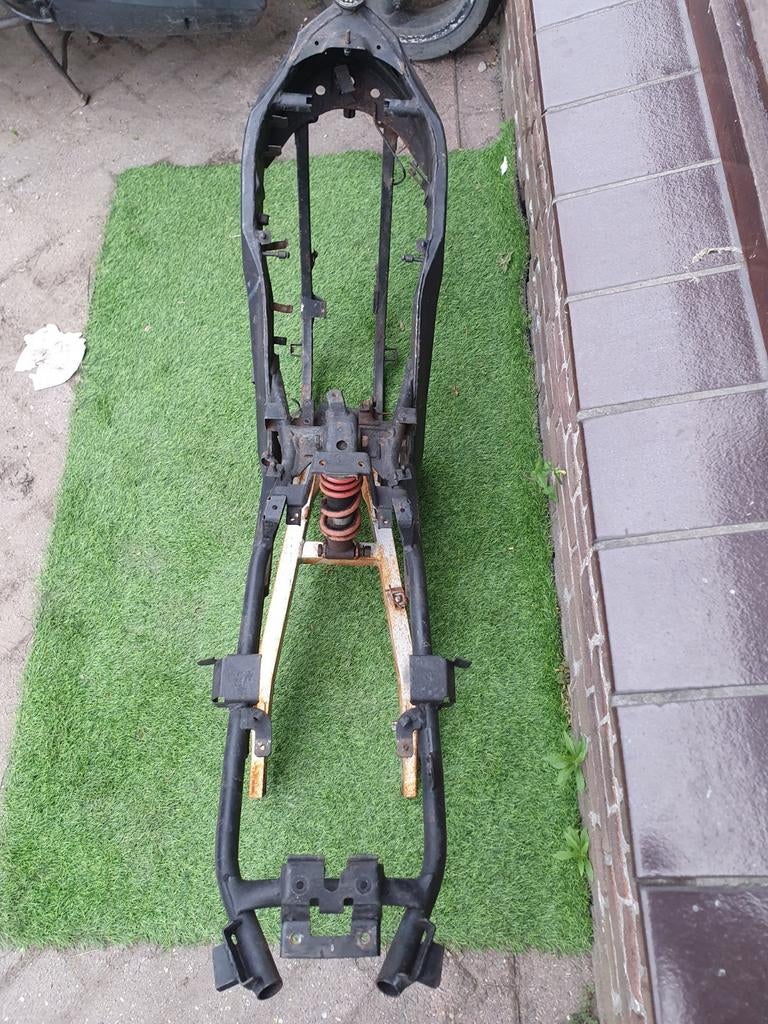TZR50 frame + achterbrug TZR zonder 123 wok vrij, Ophalen of Verzenden, Gebruikt, Frame, Yamaha