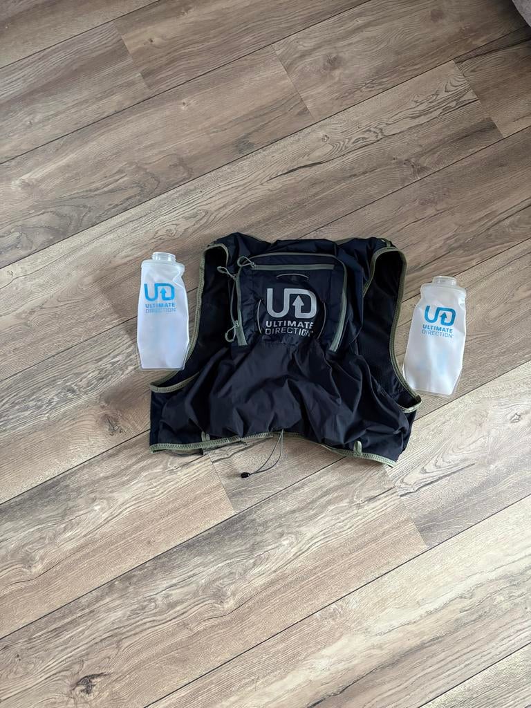 Ultimate Direction 12L Hardlooprugzak - Maat L, Overige merken, Ophalen of Verzenden, Zo goed als nieuw, Kleding