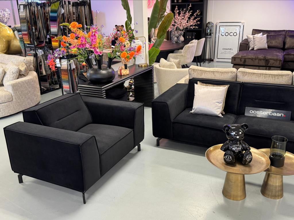 Luxe Velvet Bank Lotte 265cm NIEUW - Zwart - Uniek, 250 tot 300 cm, Info@oosterbaanwonen.nl, Venus 31 8448CE Heerenveen, 75 tot 100 cm