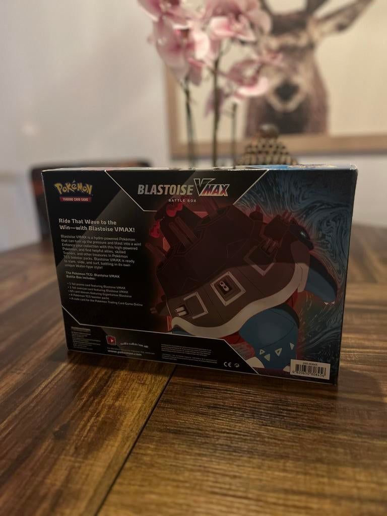 Blastoise VMAX Battle Box, Ophalen of Verzenden, Nieuw, Boosterbox
