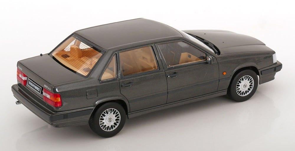 JSN Triple9 1:18 Volvo 850 1993 donkergrijs metallic, Hobby en Vrije tijd, Modelauto's | 1:18, -, Nieuw, Ophalen of Verzenden