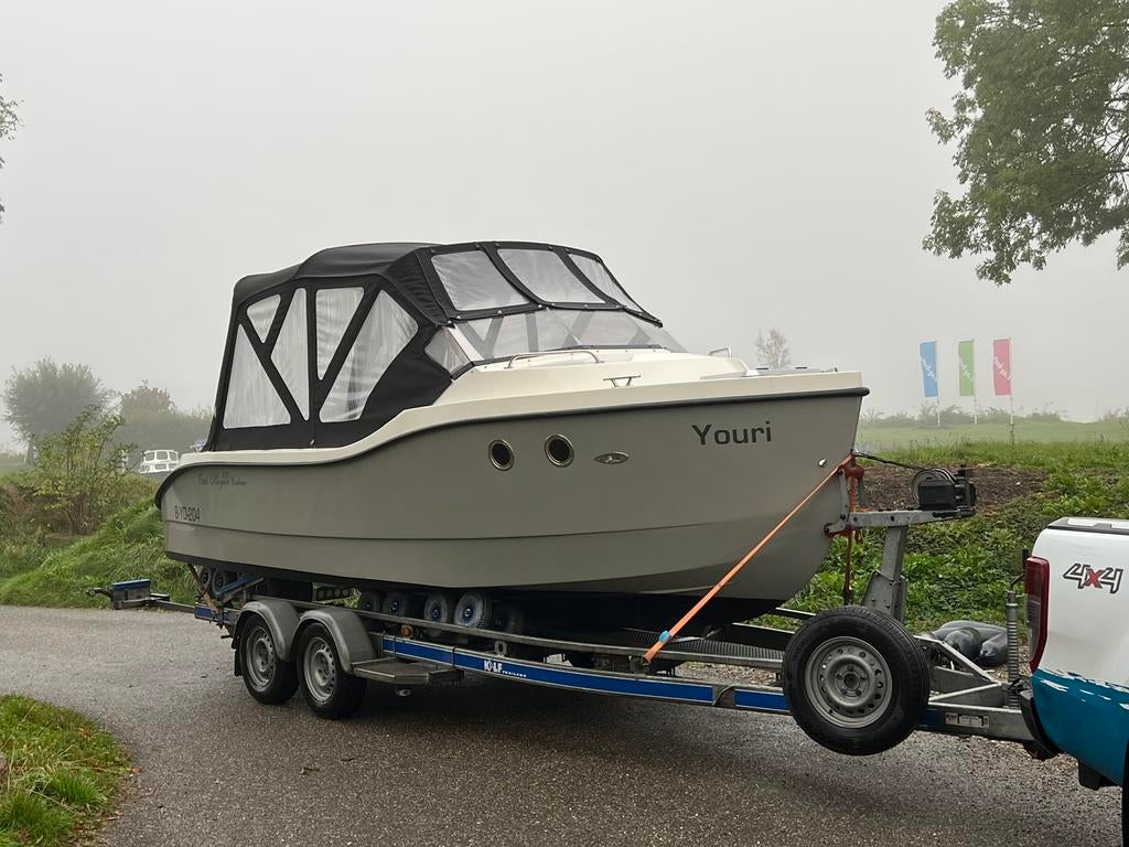 Oud Huijzer 630 Cabin Sloep met 100 Pk Honda, Ophalen, Zo goed als nieuw