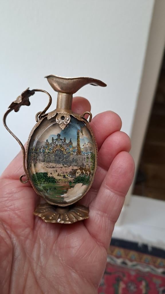 PARFUM- FLACON AFB.PARIJS 1900 VOOR AAN  CHATELAINE, Verzenden