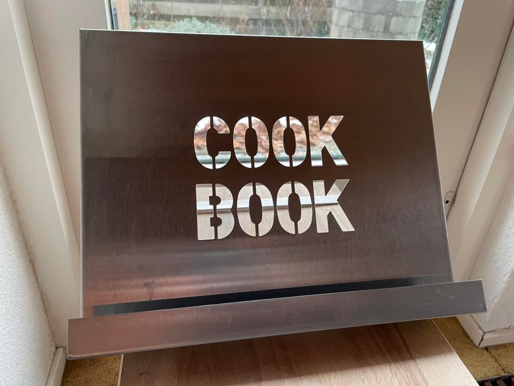 Kookboek standaard rvs, Huis en Inrichting, Keuken | Keukenbenodigdheden, Ophalen, Zo goed als nieuw