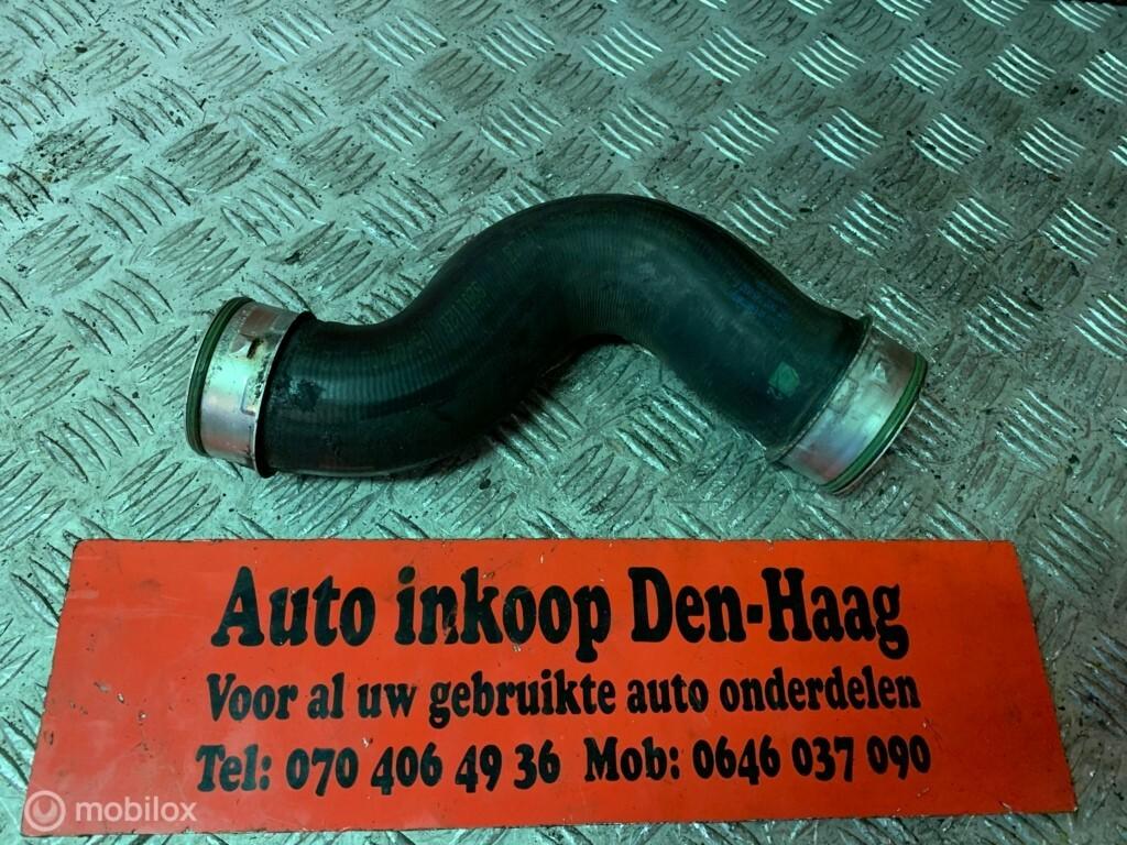 VW Golf Audi ('03-08) 2.0 TFSI Intercoolerslang 1K0145832E, Ophalen of Verzenden, Gebruikt, Renault