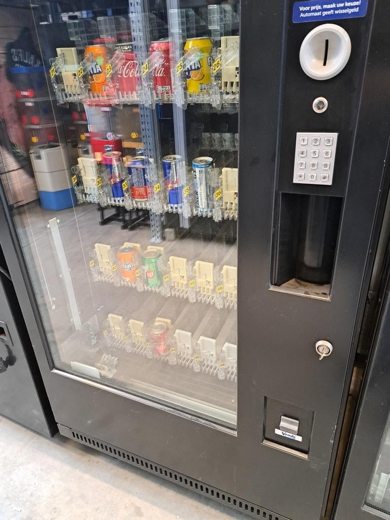 Vendo G6 frisdrank automaat, Verzamelen, Automaten | Overige, Ophalen